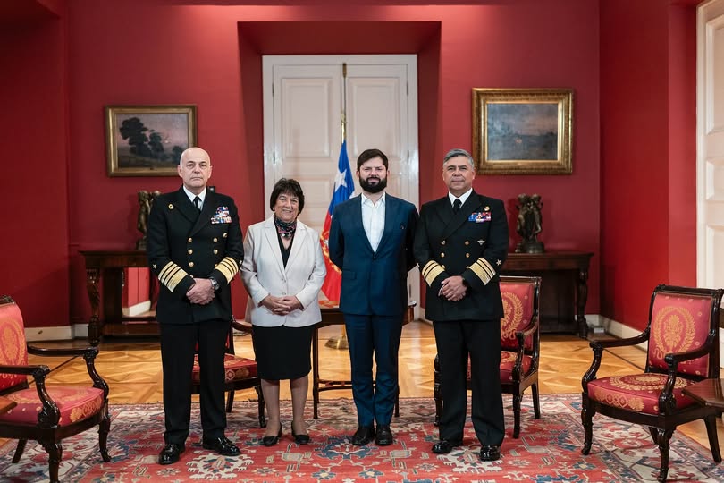 El 18 de junio asume nuevo comandante en jefe de la Armada - Periódico ...