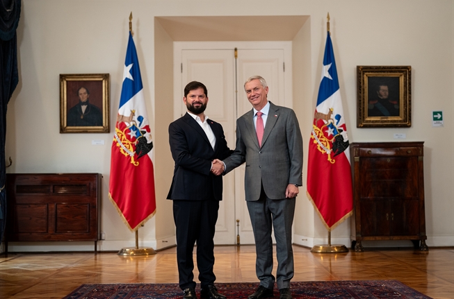 Siguiendo las tradiciones republicanas: Así fue el Cambio de Mando Presidencial en Valparaíso en que asumió José Antonio Kast